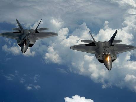 Chiến đấu cơ thế hệ năm F-22 tham gia chiến dịch không kích IS