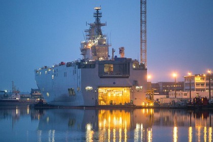 Nga - Pháp bí mật giao dịch chi phí bồi thường hợp đồng tàu Mistral?
