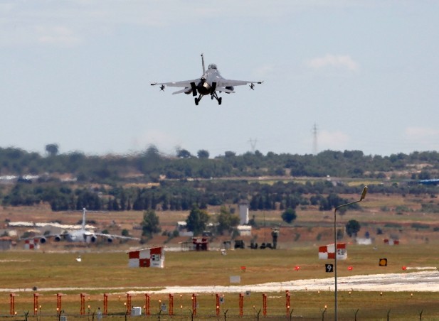 Mỹ tăng chiến đấu cơ F-16 tới Thổ Nhĩ Kỳ