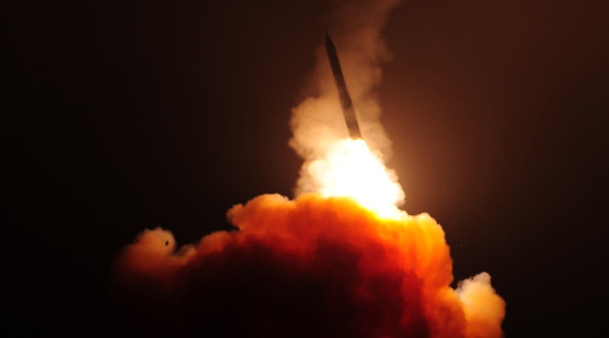 Vụ thử tên lửa Minuteman III diễn ra hôm qua, 19/8 từ một căn cứ không quân Mỹ