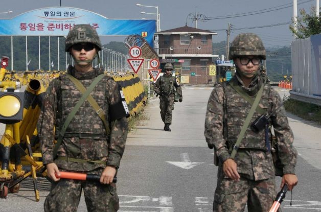 An ninh được thắt chặt tại nơi đàm phán cấp cao Hàn Quốc - Triều Tiên. Ảnh: GreenwichTime