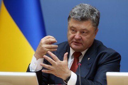 Tổng thống Petro Poroshenko thừa nhận sự thất vọng trước lời từ chối cấp vũ khí sát thương của phương Tây theo đề nghị của Kiev. Ảnh: Kommersant