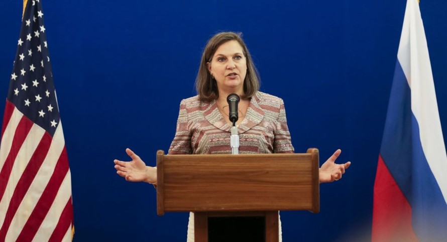 Thứ trưởng Ngoại giao Mỹ Victoria Nuland khẳng định không dỡ bỏ các biện pháp trừng phạt Nga. Ảnh: Sputnik