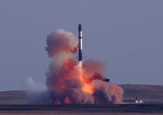 Một vụ thử tên lửa đạn đạo RS-20 của Lực lượng Tên lửa chiến lược Nga. Ảnh: RT