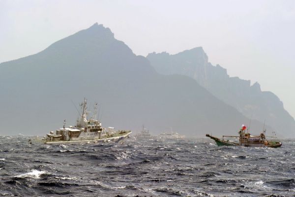 Ba tàu Trung Quốc tiến vào vùng tranh chấp ở biển Hoa Đông