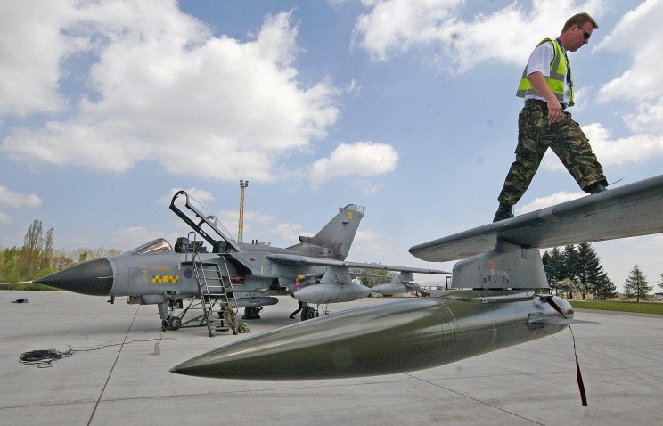 Chiến đấu cơ Tornado của Không quân Hoàng gia Anh. Ảnh: AP
