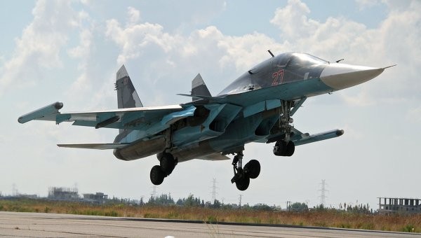 Tiêm kích-ném bom Su-34 của không quân Nga. Ảnh: RIA Novosti