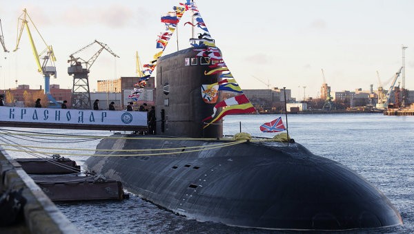 Tàu ngầm Krasnodar tại cảng Nhà máy Admiralty ở St. Petersburg. Ảnh: RIA Novosti