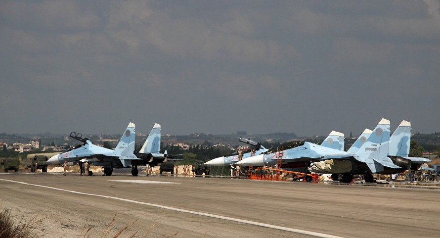 Không quân Nga đồn trú tại căn cứ quân sự ở Syria. Ảnh: Sputnik