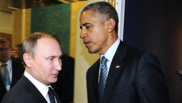 Tổng thống Nga Putin (trái) và người đồng cấp Mỹ Obama tiếp tục có cuộc điện đàm về Syria và Ukraine. Ảnh: RIA Novosti