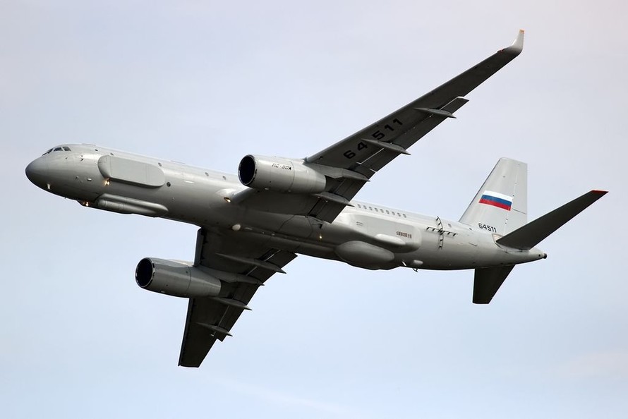 Máy bay do thám thông minh Tu-214R. Ảnh: Bộ Quốc phòng Nga