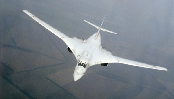 "Thiên nga trắng" Tu-160. Ảnh: RIA Novosti