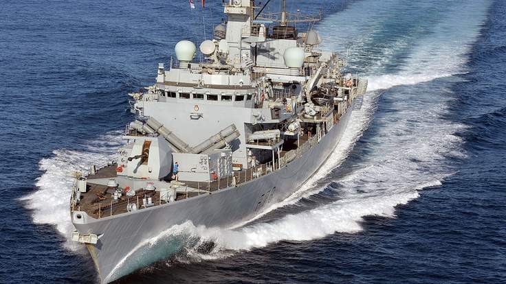Tàu khu trục HMS Kent của Hải quân Hoàng gia Anh. Ảnh: Reuters