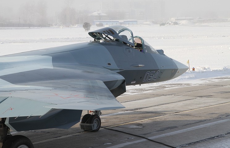 Siêu tiêm kích thế hệ năm T-50 sắp gia nhập không quân Nga. Ảnh: Tass