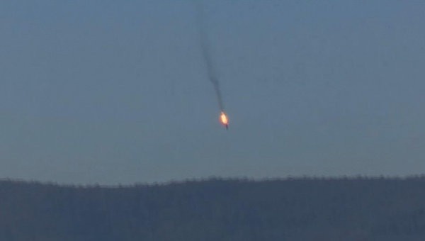 Chiếc Su-24 của Nga bị bắn hạ hôm 24/11/2015 trên biên giới Syria - Thổ Nhĩ Kỳ. Ảnh: AP