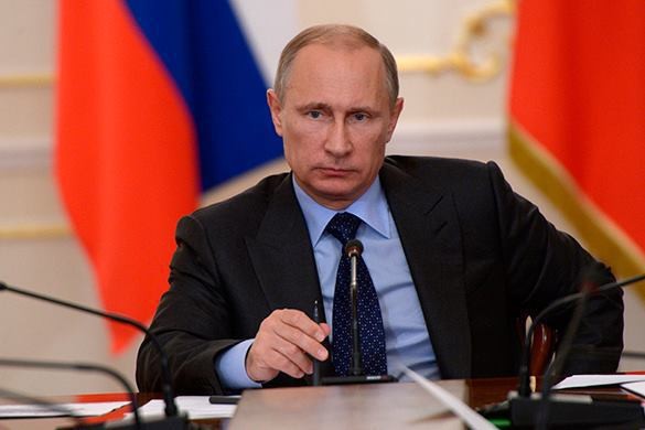 Tổng thống Nga Vladimir Putin đã cáo buộc Ukraine đang "lựa chọn khủng bố thay vì hòa bình". Ảnh: Pravda 