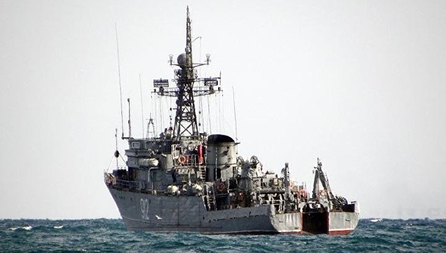 Tàu chiến Hạm đội Biển Bắc rời cảng, sẵn sàng chiến đấu