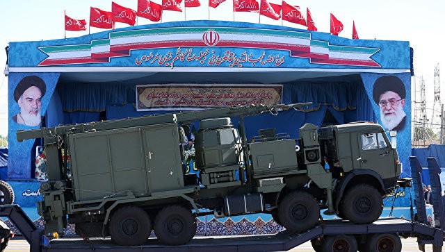 Chính quyền Tehran khẳng định, Mỹ đã tìm mọi cách để ngăn cản Iran nhận được hệ thống S-300 của Nga. Ảnh: AP