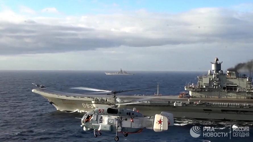 [ẢNH] Khoảnh khắc đẹp của tàu sân bay Nga tham chiến ở Syria 