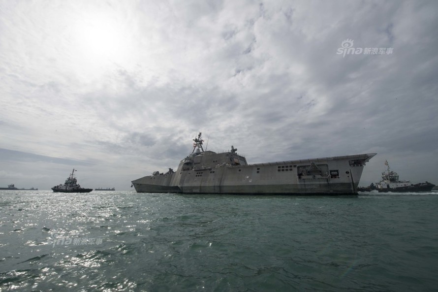 Cụm tàu tác chiến Mỹ tuần tra Biển Đông, Trung Quốc phản ứng