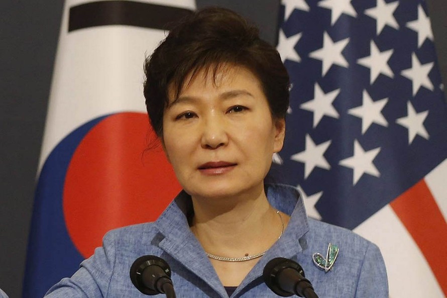 Sóng gió tiếp tục bủa vây chính trường Hàn Quốc sau khi bà Park Geun-hye rời Phủ Tổng thống. Ảnh: Yonhap