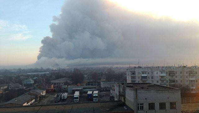 Cột lửa bao trùm kho đạn lớn nhất Ukraine sau vụ nổ cực lớn