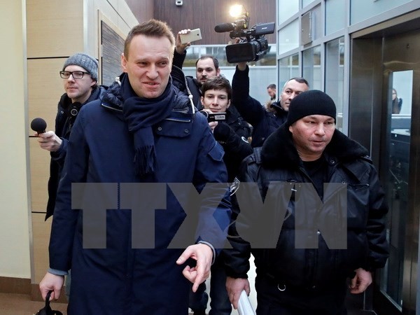 Ông Alexei Navalny bị áp giải tại Moskva ngày 31/1 vừa qua. (Ảnh: EPA/TTXVN)