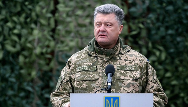 Tổng thống Petro Poroshenko nói miền Đông Nam Ukraine đang diễn ra một cuộc chiến tranh thực sự. Ảnh: RIA Novosti