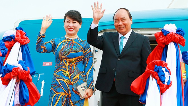 Thủ tướng Nguyễn Xuân Phúc và Phu nhân. Ảnh: Thống Nhất - TTXVN