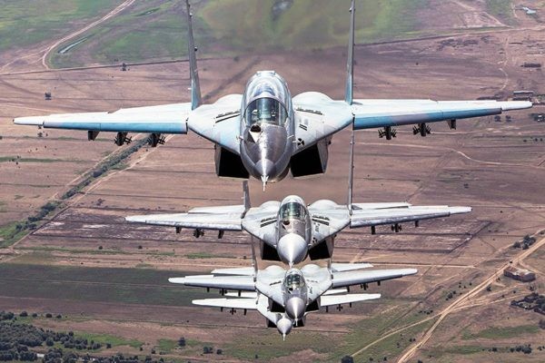 Xem không quân Nga oach tạc đoàn xe phiến quân IS