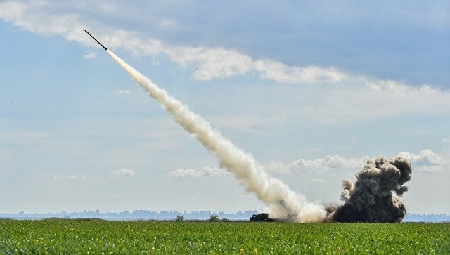 [VIDEO] Ukraine thử tên lửa do 10 doanh nghiệp chế tạo