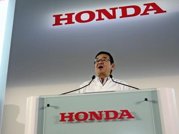Chủ tịch Honda Takahiro Hachigo phát biểu trong một cuộc họp báo tại tỉnh Tochigi vào ngày 8/6.
