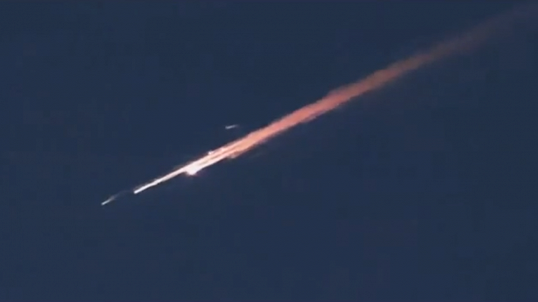 [VIDEO] Vệt sáng nghi tên lửa Nga quét ngang bầu trời Dubai