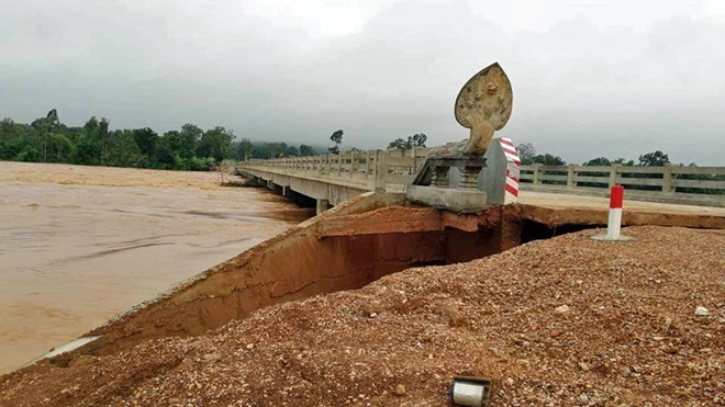 Thủ tướng gửi điện thăm hỏi về tình hình mưa lũ tại Campuchia