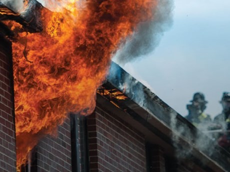 Cháy chung cư tại Trung Quốc, hơn 10 người thương vong