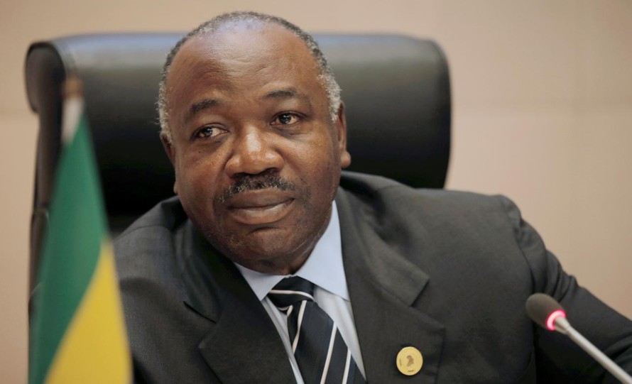 Gabon: Tổng thống nằm viện, lính đảo chính