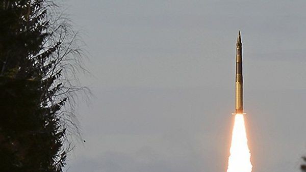 Nga khai hỏa tên lửa đạn đạo RS-24 sau khi Mỹ tuyên bố rút khỏi INF