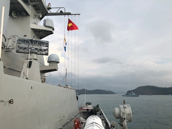 Tàu 012- Lý Thái Tổ neo tại khu vực Porto Malai