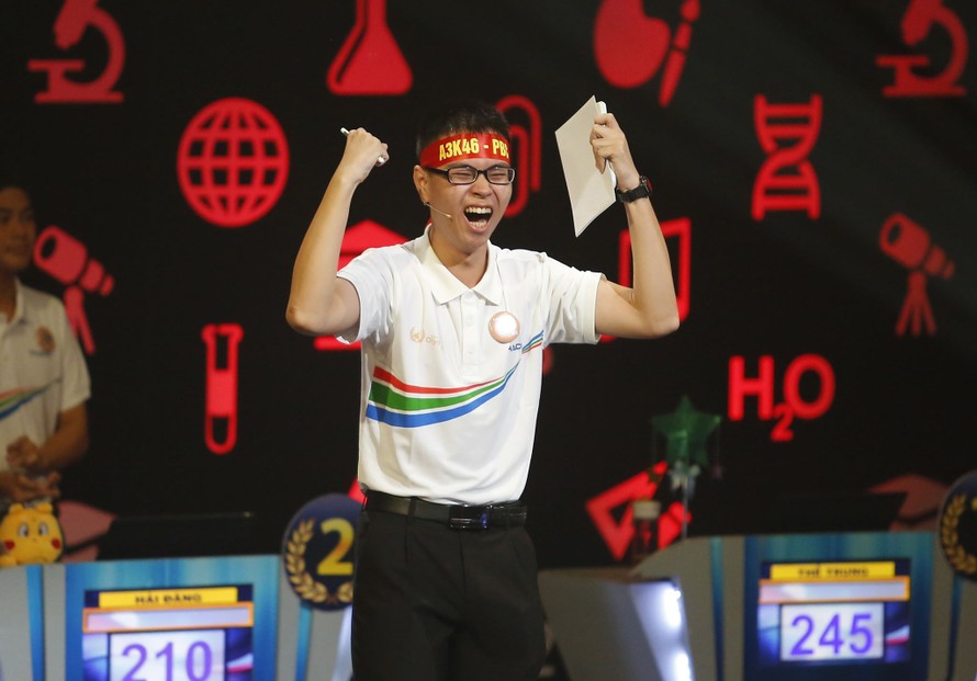 Trần Thế Trung trở thành nhà vô địch Olympia năm 2019
