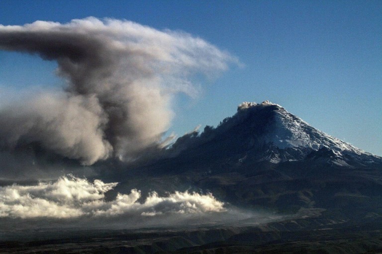 Theo Viện địa chất Ecuador, núi lửa Cotopaxi chưa phun trào dung nham, nhưng nước này vẫn cảnh báo khả năng phun trào ở mức cao.