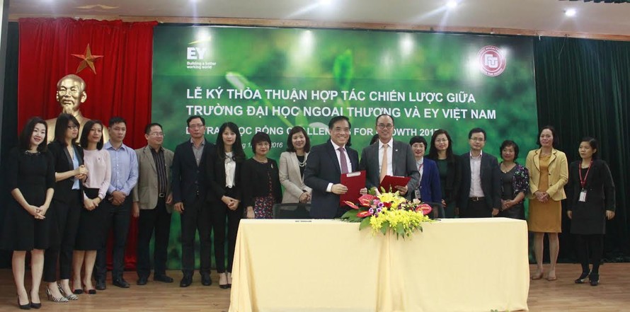 Hợp tác chiến lược giữa Đại học Ngoại thương và EY Việt Nam