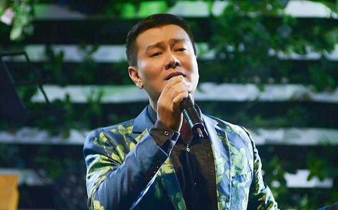 Ca sĩ Tuấn Phương.