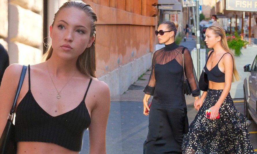 Kate Moss và con gái 'quên' áo ngực ra phố, nhan sắc huyền thoại mẫu gây thất vọng
