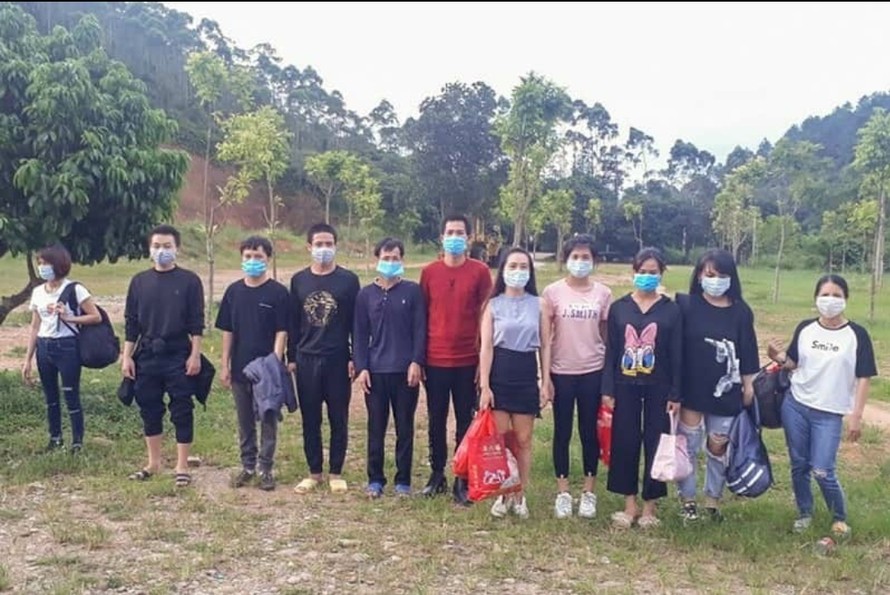 Bắt giữ, cách ly 11 người nhập cảnh trái phép vào Việt Nam