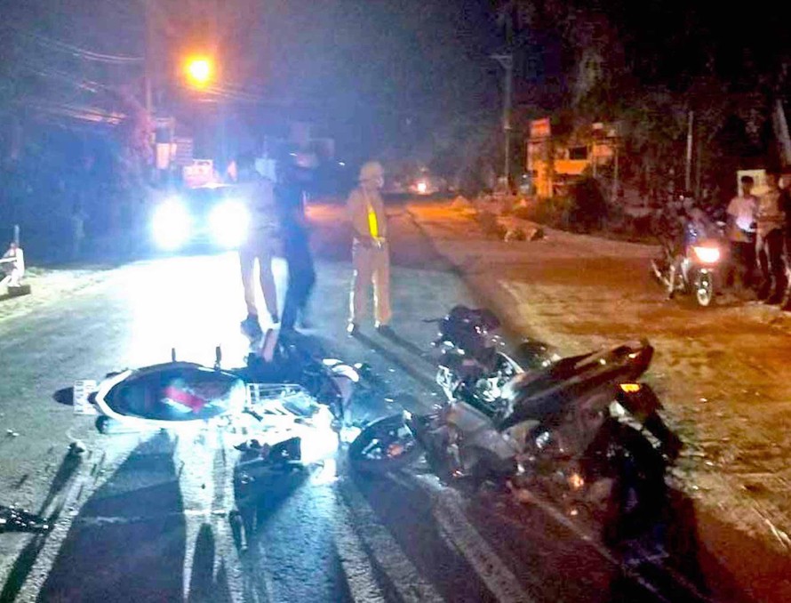 Hiện trường vụ tai nạn giao thông xảy ra tại huyện Phú Thiện, Gia Lai