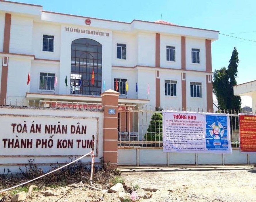 Trụ sở Tòa án nhân dân thành phố Kon Tum, nơi ông Tuấn công tác