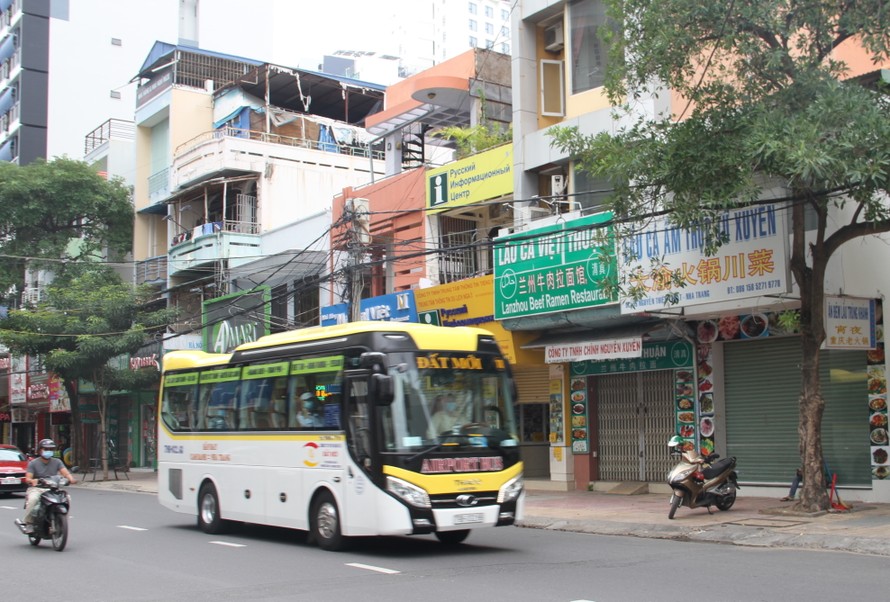 Phố Tây Nha Trang đóng cửa hàng loạt vì dịch COVID - 19 
