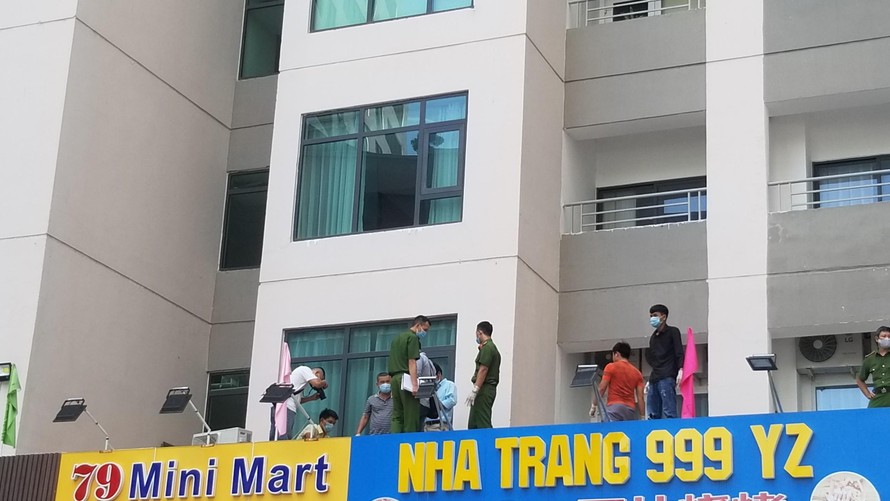 Công an TP Nha Trang khám nghiệm hiện trường vụ việc