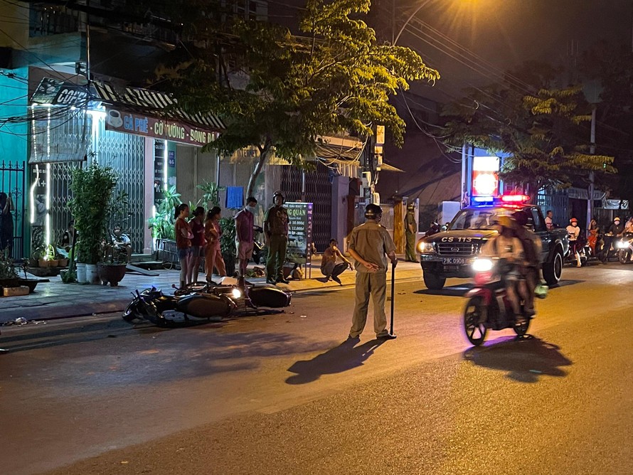 Một phụ nữ trúng đạn sau tiếng súng nổ gần quán cà phê tại Nha Trang