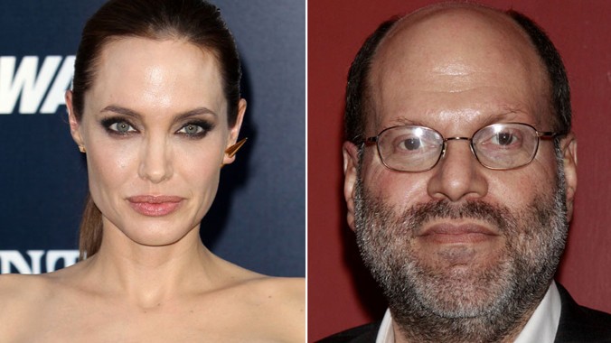 Nhà sản xuất Scott Rudin nói xấu Angelina Jolie trong hàng loạt bức thư gửi Sony.
